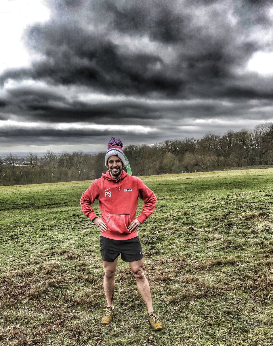 PaulCelebSuett's tweet image. Cross country today at Thorndon #MMRun no.7 @MegaMeterRun 50 x 5km incorporated in the 4.6 mile race. A great race and finished first for my team and 15th overall so super happy.... even managed to fall over!! #instahealth #parkrun #active #runchat #instatag #crosscountry