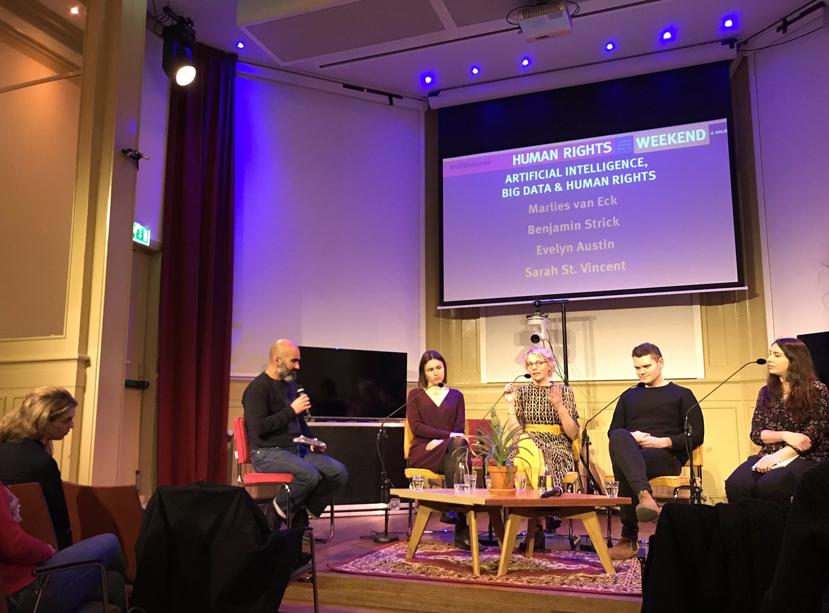 Thanks @SarahStV_HRW <a href="/BenDoBrown/">Benjamin Strick</a> <a href="/MarliesEck/">Marlies van Eck van der Sluijs</a> &amp; @chickpurchase for a thought-provoking and balanced discussion of the intersection of AI, big data, human rights &amp; the law at #HRWeekend <a href="/DeBalie/">De Balie</a>
