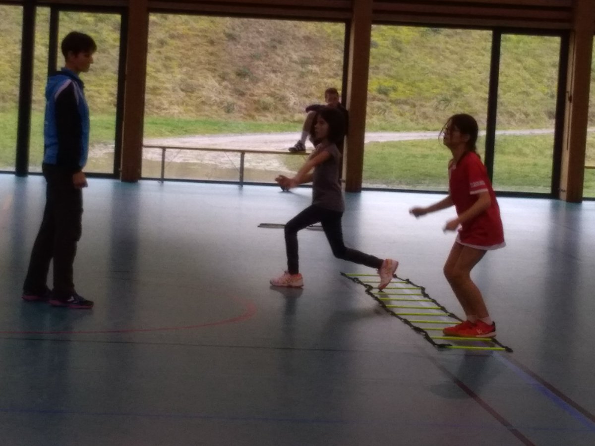 ArgentonBad's tweet photo. Aujourd'hui, sessions d'entraînement avec les enfants du club, pour les coachs bénévoles de la Ligue Centre Val de Loire #badminton https://t.co/hkaSvZhR0V