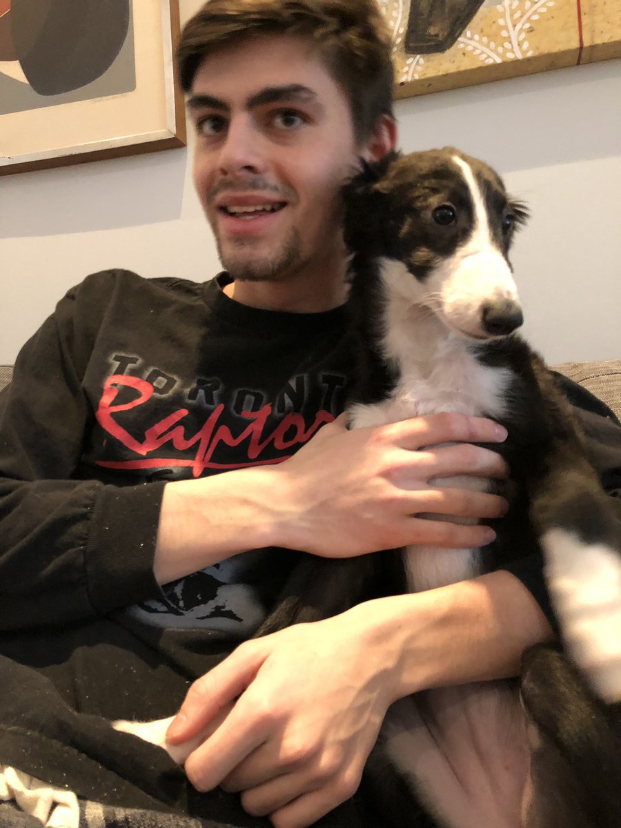 ChrisCrosbie's tweet photo. I can’t get a selfie with either of these critters! https://t.co/OG9Bqtv6W7