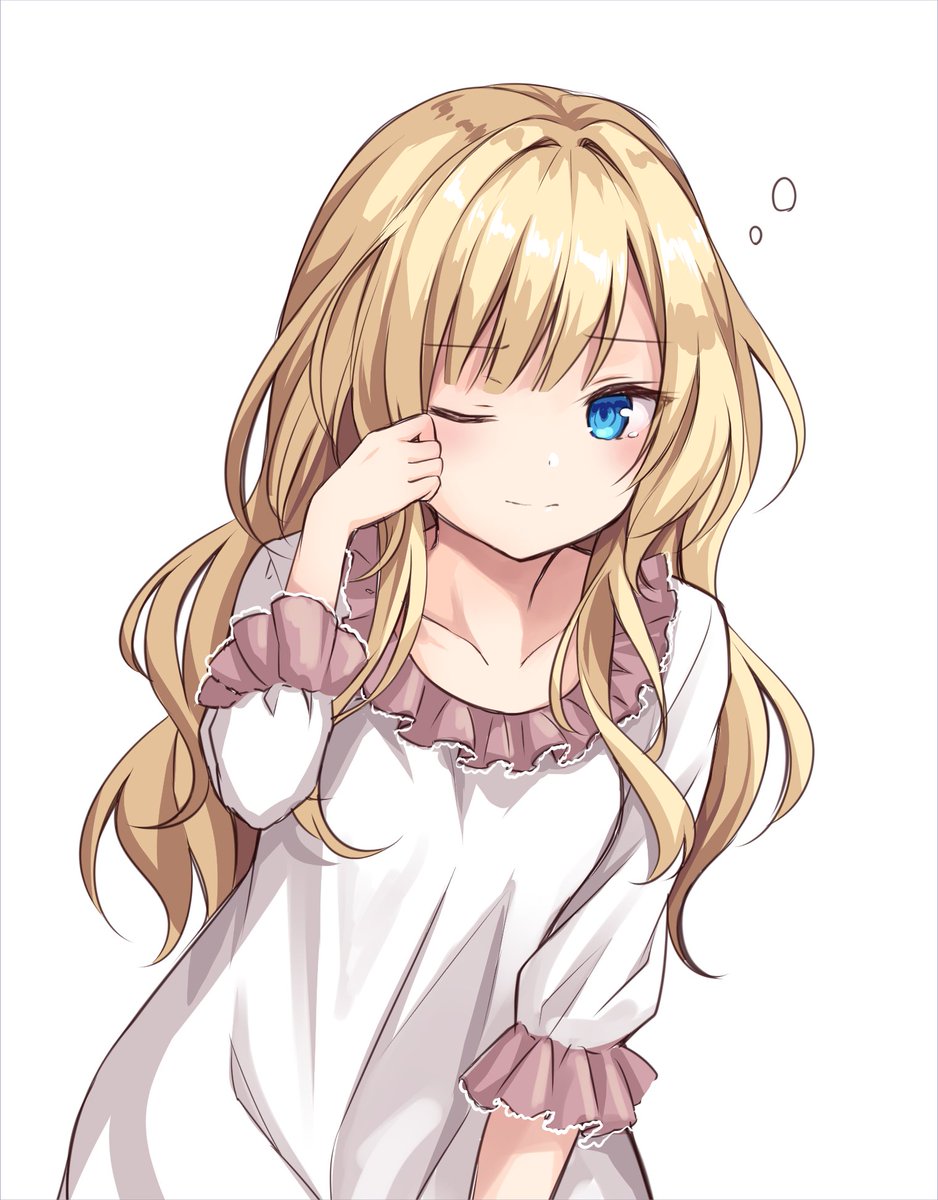Twitter पर くれ ぷさん 自称吸血鬼のただの女の子 赤目はコンタクト
