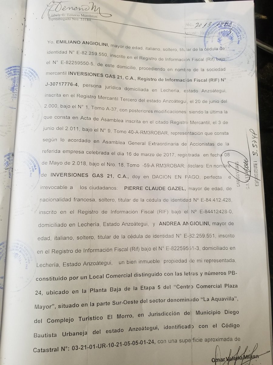 edelimata's tweet photo. @SarenEnLinea @SEBIN_OFICIAL Atencion irregularidades con el  Registro de Mun Diego Bautista Urbaneja Luis Perozo y su personal autorizaron una venta de un inmueble ubicado en CC Plaza Mayor con una medida cautelar de un tribunal penal de Violencia contra la mujer https://t.co/f1ALpyYSyd