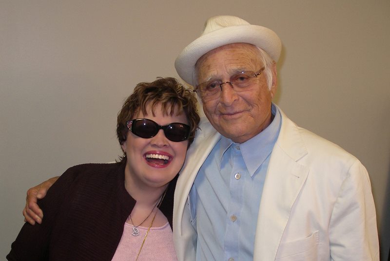 DianeSchuur's tweet photo. In #2005 I had the #honor of performing in a @RayCharles_TM #Tribute at the @HollywoodBowl. While there, I got to meet the multi-talented, award-winning #television #writer and #producer @TheNormanLear of @AllInTheFamil13. I hope I can still be going as strong at 96 years #young! https://t.co/XpMvYUYXrt