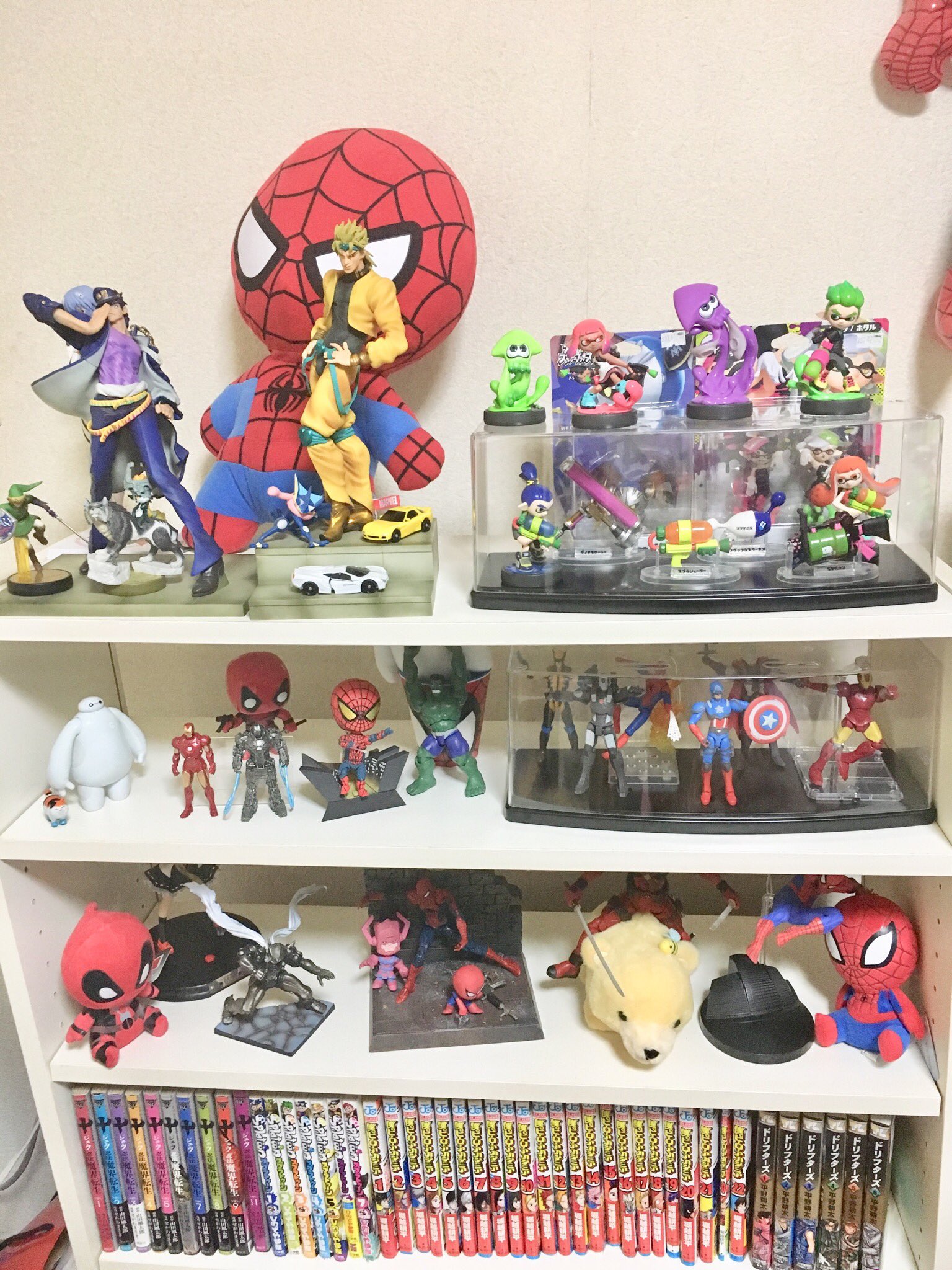 たかな ごちゃごちゃしてたフィギュア棚 本棚 と漫画整理した まだまだ部屋汚い 明日もお掃除お掃除 T Co Uxvjhwty6b Twitter