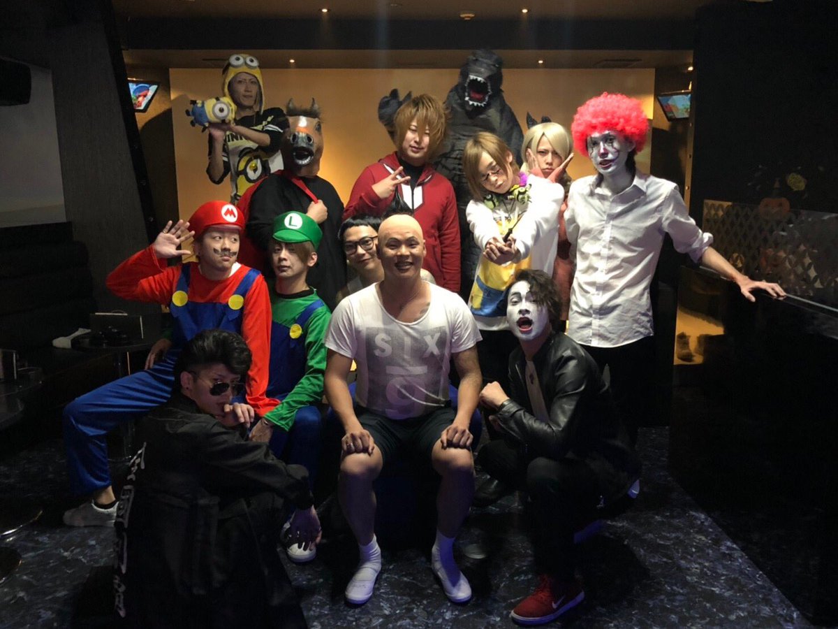 watta_shinka_'s tweet image. 皆さんとーーっても久しぶりです。
元気？
久しぶりのツイートという事で
宣伝します！

2月17日我等が代表のLastEvent
が行われます！
今までたくさんお世話になった
代表にたくさんの祝福をしましょう！

#アトムグループ
#ミナミ
#ホスト
#宗右衛門町
#アルファ
#ホストするならアトムグループ