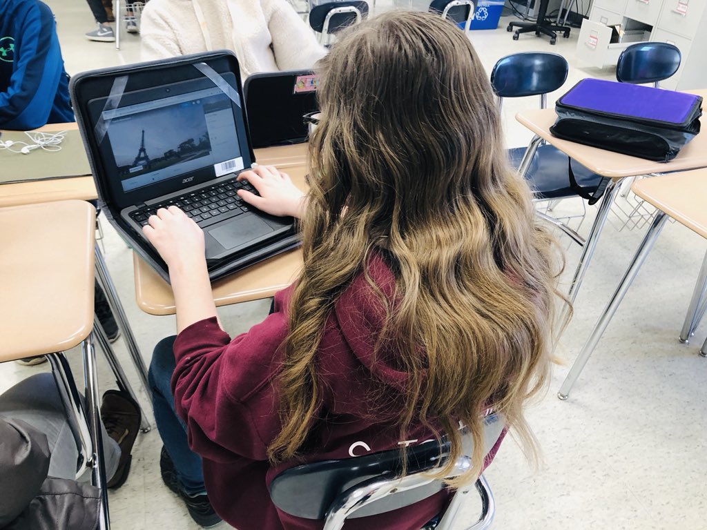 MrsBlecherWSD's tweet image. Over and over again these kids impress me with their ability to create incredible things to share with the world. Friday my 7th graders began creating their own tours of Paris using Google Tour Creator! #wsd #wsdlearns #wsmswolves