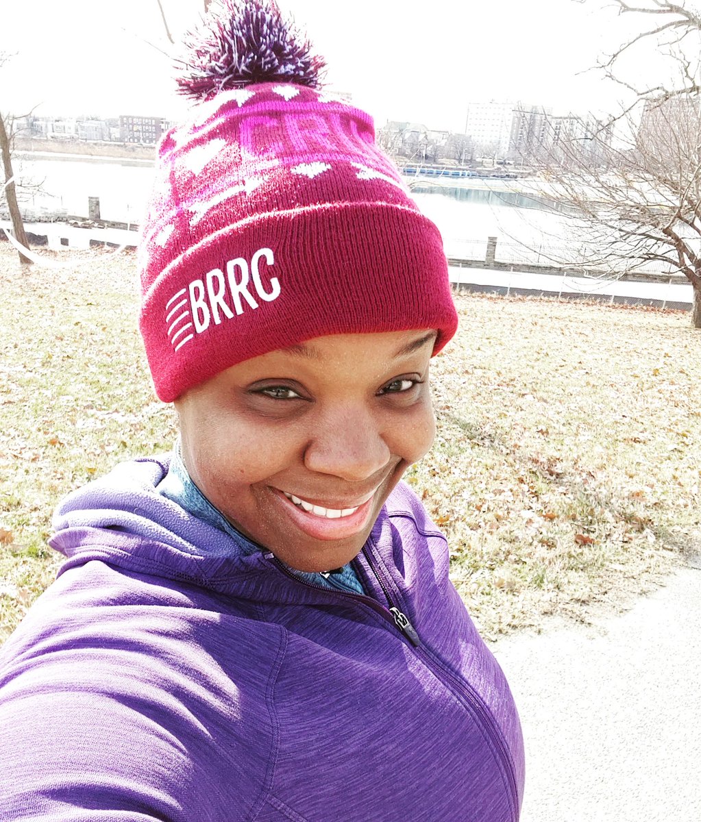 nickimayonews's tweet image. I had a #ValentinesDay-ish date with Cupid and 5miles this morning. S/o to @brrc for hosting the #CupidsCrush5Miler at #DruidHill Park and my @BMACDST soror Dawn for gifting me this race. #GovernmentShutdown be damned... my running fam is here to lift me up. #RunnerGirl