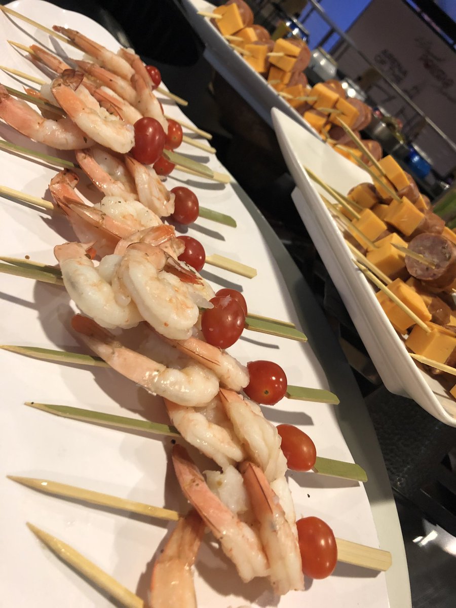 ClubPatronNash's tweet photo. Bloody Mary Bar is Open at Pucks and Pints!  Located on level 2 next to suite 37! https://t.co/TsQnjC21kP