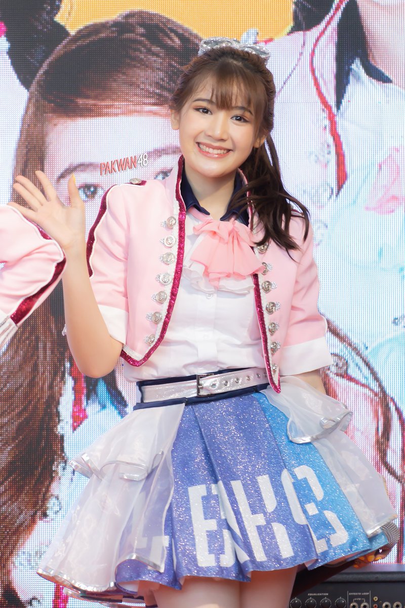pakwan_48's tweet photo. ก็คือ..ทรงผมใหม่สวยจริงๆน้าาา เดือดไปเลยย ฝันดีจ้าา
FB : Pakwan BNK48 #PakwanBNK48 #Pakwan48 #BNK48 https://t.co/tsz3i0oSD7
