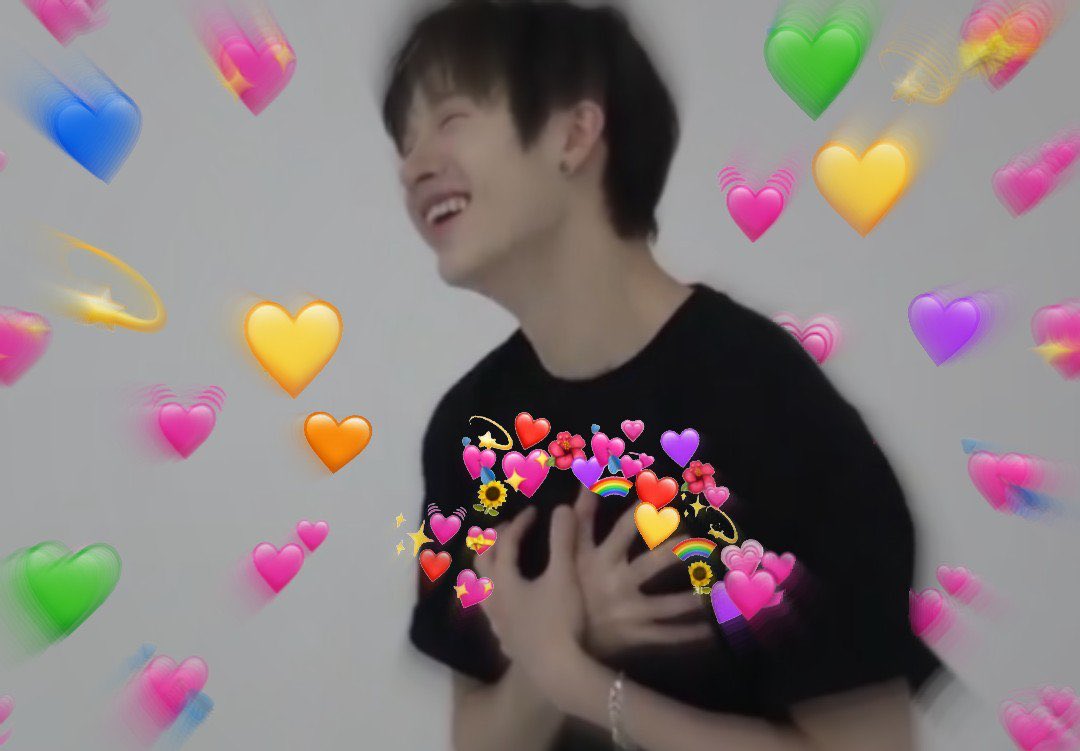 Mwave Drop Some K Pop Heart Emoji Memes For A Perfect New Week I Give You These Mwave Drop Some K Pop Heart Emoji Memes For A Perfect New Week I Give You These