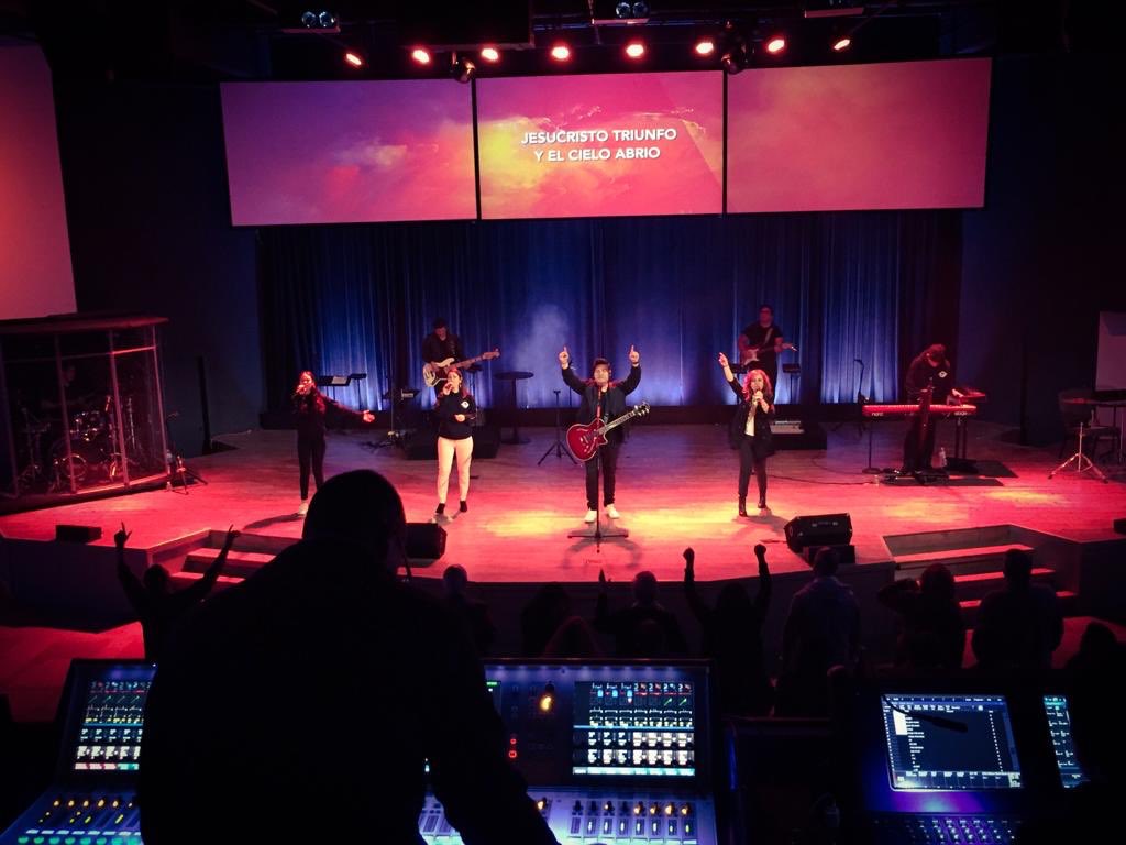 RealComunidad's tweet image. ¡Ya queremos que sean las 6:00 pm! 
.
Nuevas series en #RealKids y en el auditorio principal. ¡Ayúdanos a correr la voz! 📣
.
#realkids #realcafe #familias