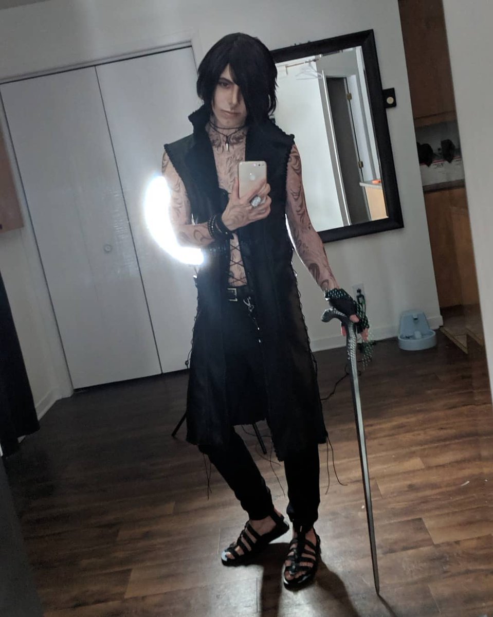 Devil May Cry On Twitter 26 Days Until V Gets To Change His Hair