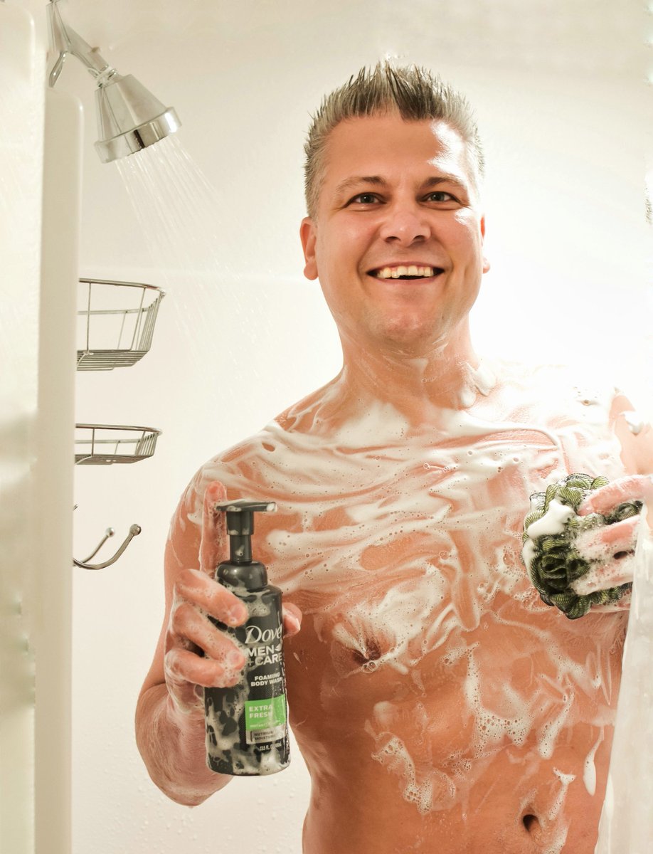 Switching up my shower routine, thanks to @DoveMenCare. One pump of Dove Men+Care Instant Foaming Body Wash creates an instant lightweight foam which hydrates and cleanes the body without leaving the typical heavy residue. clvr.li/dovemenfoam#Fo…  #PumpFoamHydrate #DoveMenPartner