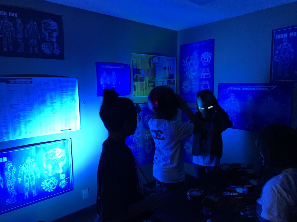 MissMoeTeaches's tweet image. I’m at the C3expo engaging kids in the world of tech and robotics! With missions based around Marvel comics, it’s not just a watch and learn...it’s a live and experience! #scratchcode #marvelcomics #code #C3Expo