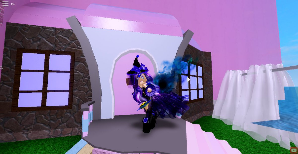 Barbie At Nightbarbie Twitter Roblox Pictures High