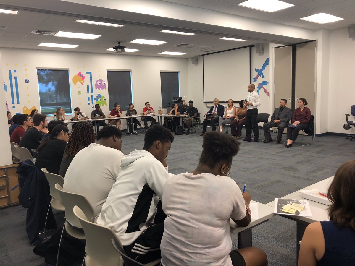 Thank you to the following Departments who joined our Orientation Leaders on Friday to discuss ways they are Challenging the Process in their everyday work @fauowlscare <a href="/uasfau/">FAU Advising (UAS)</a> <a href="/fauathletics/">Winning In Paradise #WIP🏝️</a> <a href="/faufslife/">FAUFSLife</a> @fauowlfamily @fau_ideas