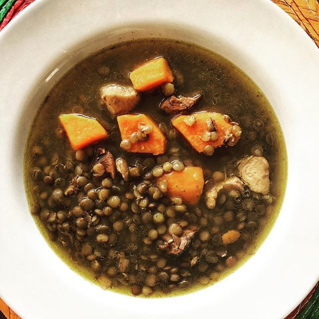 LXaymaca's tweet photo. They say soup is the best comfort food when it’s cold outside. Lentils soup I was told represents a symbol of good luck and prosperity. #lentilsoup #superstition #soupwinter #wintersoup #spicysoup #italiansoup #foodintersection #foodpath #laXaymaca #LaXa… https://t.co/KDwaCrmobf https://t.co/q3zfo5YFk5