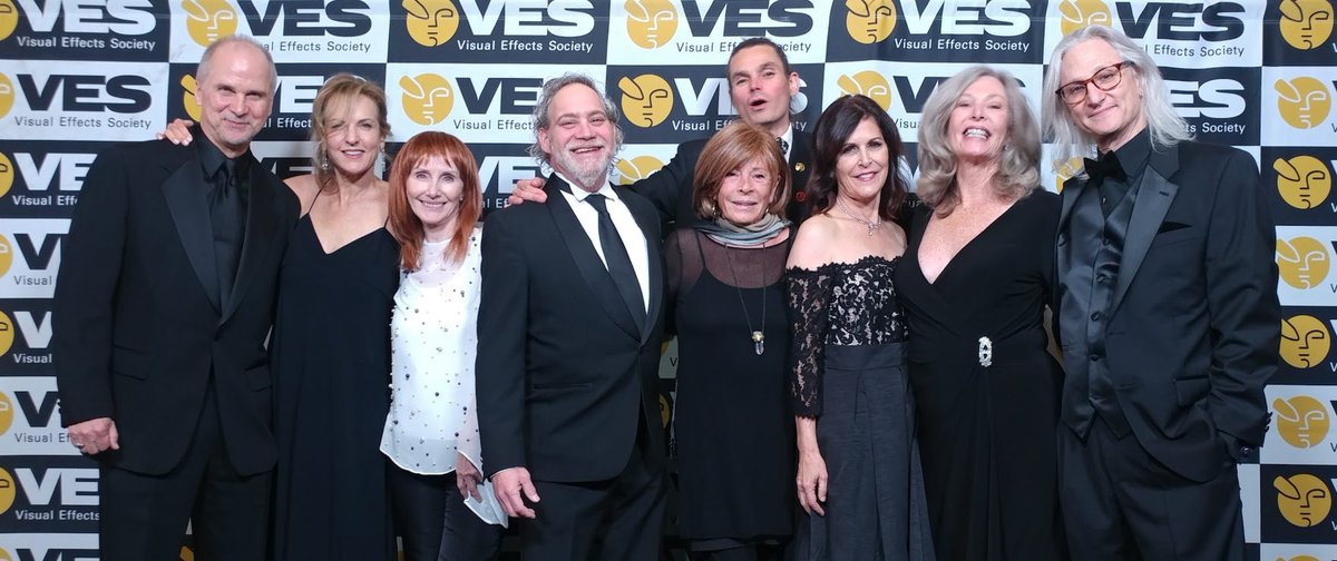 AtomicArtsVFX's tweet photo. Outstanding Night! @VESAwards @VFXSociety John Nelson, Brooke Breton, Rita Cahill, Jack Binder, Marcia Lucas, Atomic Art's Brooke Lyndon-Stanford, Lisa Cooke, Rose Duignan, Jeffrey Okun
@AtomicArtsVFX #vesawards #VES #visualeffectssociety #awards #visualeffects #atomicarts #vfx https://t.co/FNLX8N8WRo