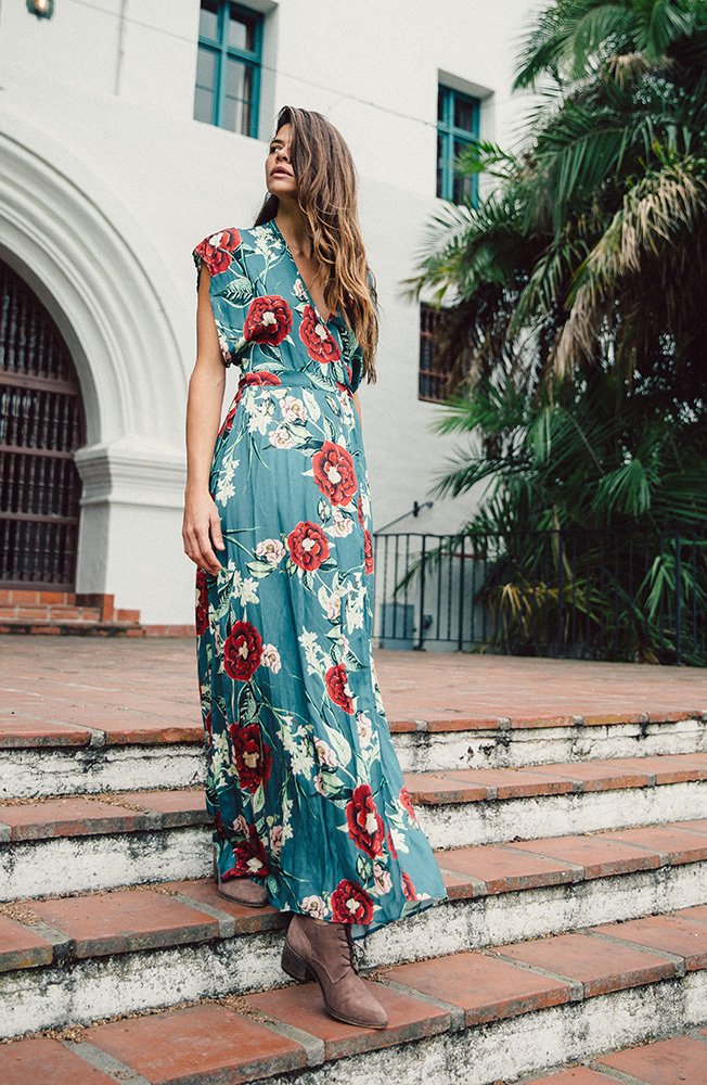 You Don't Want to Miss These Lovely Deals! ❤️ The TYSA LOVES YOU Sale is going on now! Shop your hearts out! - mailchi.mp/tysadesigns.co…