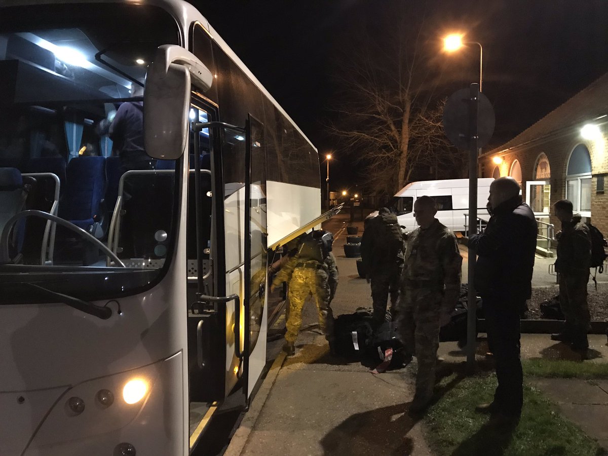 StnCdrRAFMarham's tweet image. The final Tornado Force heroes arrive back from operations and are heading home to their loved ones. Well done to the Goldstars engineering and support staff for another outstanding tour. @RAFMarhamMedia @tornadohq @31SqnOC @AOC_1_Group @RoyalAirForce @JustinReuterRAF