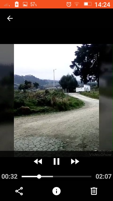 hectorforero89's tweet photo. @NoticiasCaracol  @hectorforero89  la presente es para denunciar e informarles la falta de wi-fi gratuita en la vereda la requilina finca costa rica gracias por su atención prestada necesitamos su ayuda lo más urgente posible https://t.co/TO3WJ63Hoc