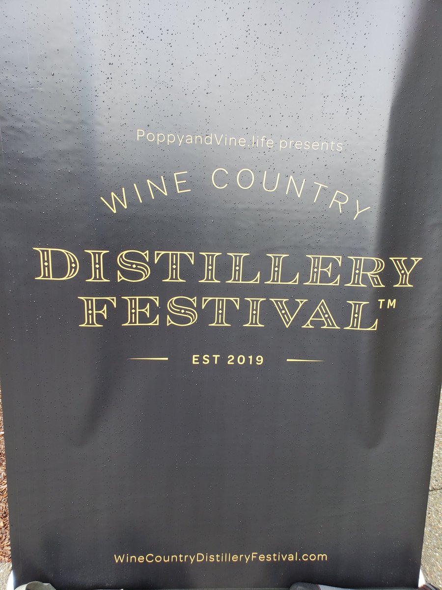 Had a busy table yesterday at the wine country #distilleryfestival  - Thanks to everyone that came by. #craftdistiller #distillery #gin #cocktails #sonoma