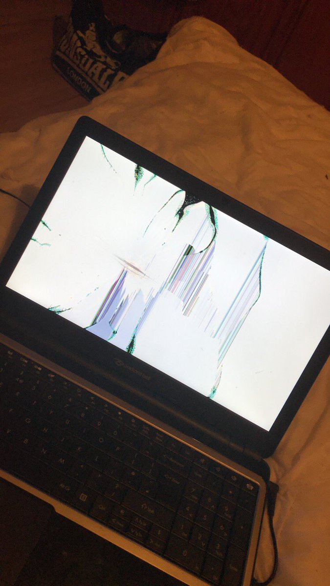 BooneClemensLiS's tweet image. :(