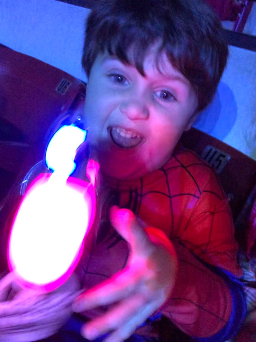 JULIE HORTON tweet media
