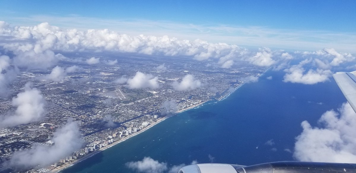 Larry_Medin's tweet photo. Looks so much better than NYC, 79 degrees. Looking forward to hearing from Donna Brazila, Matt Hogan and  Michael Steele. #InsideETFs #etfs #BVAL #brandvaluematters #NYSE https://t.co/mU1ki4bGCk