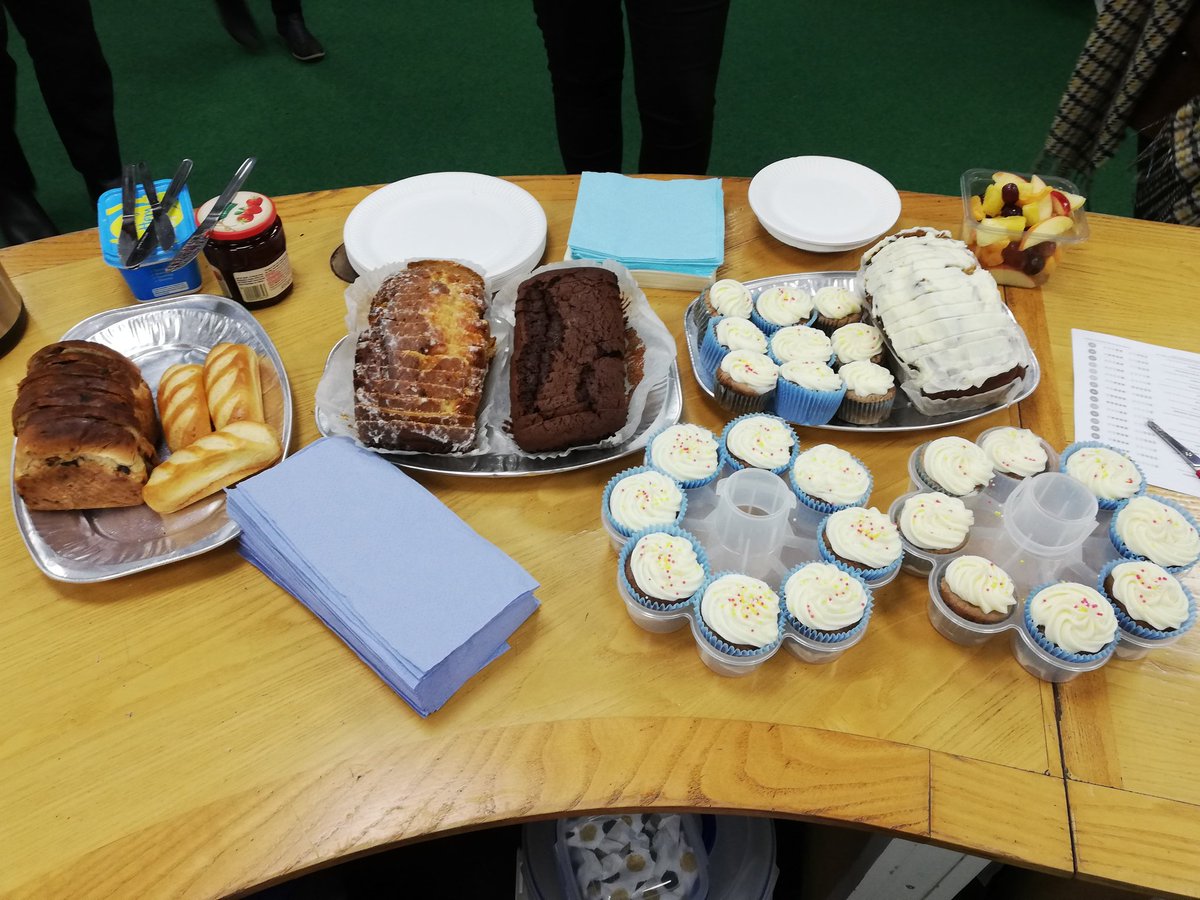 slhopki19's tweet photo. Friday's ITT training day with @HantsLEARNSCITT focusing on PP & Closing the Gap was a success, not just because of the homemade cakes 🍰😂 #itttraining #mentoring #homemade #yesimalittlecrazy https://t.co/4B8OB2Onfh