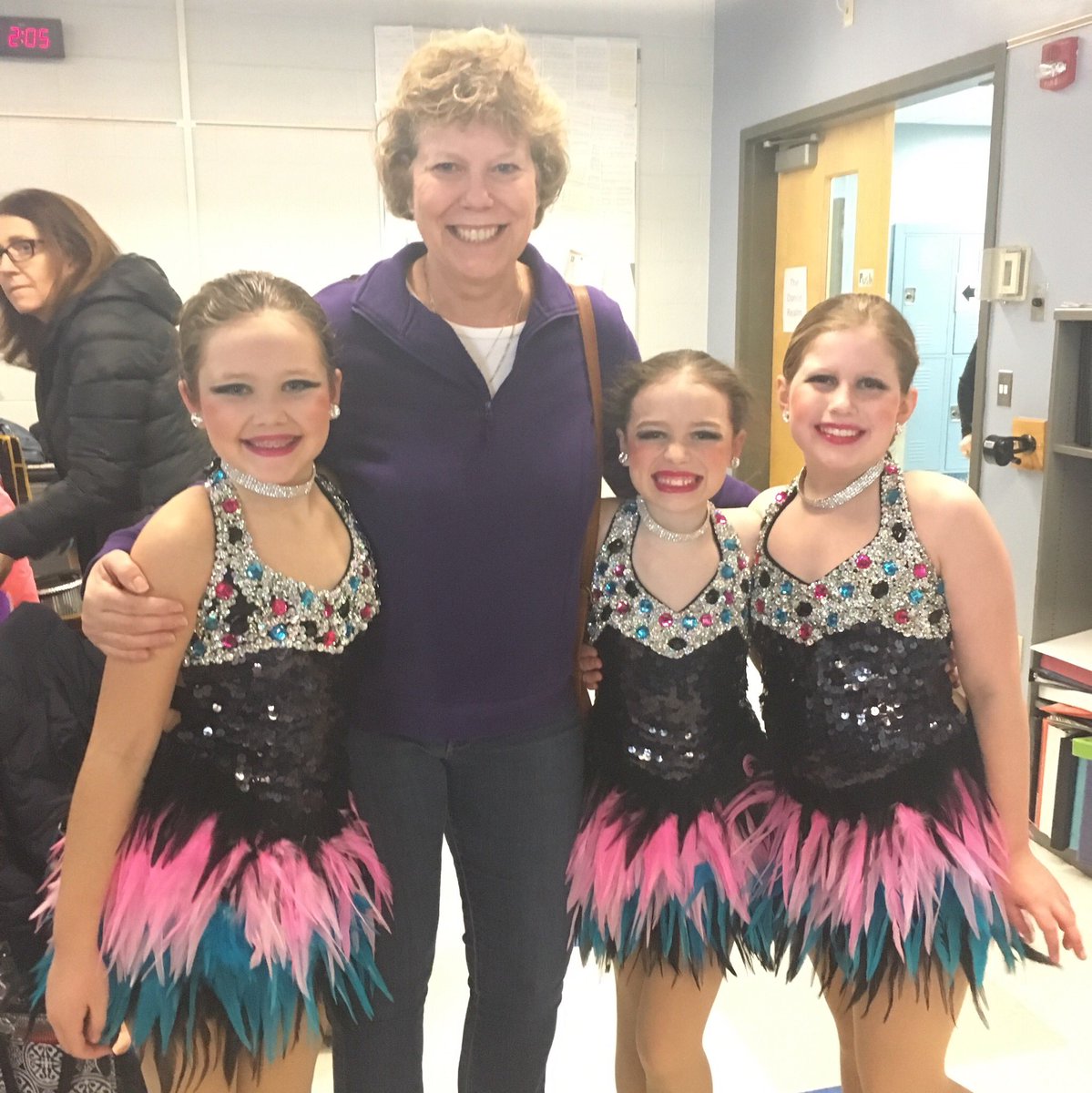 mahiler's tweet photo. Now that’s a GREAT teacher! The girls were tickled pink that their teacher took time out of her day to come see them dance.  @WilsonElem https://t.co/H5hEWorNEE