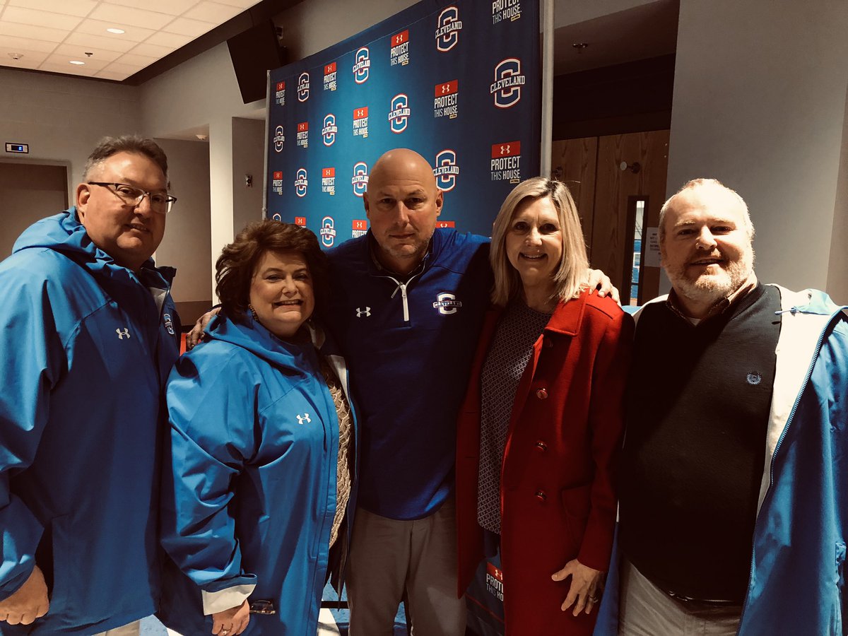 RaidersCMS's tweet photo. CMS admin welcomes Coach Wheeler to Cleveland! @wheel_marty https://t.co/frzoJCTIHY