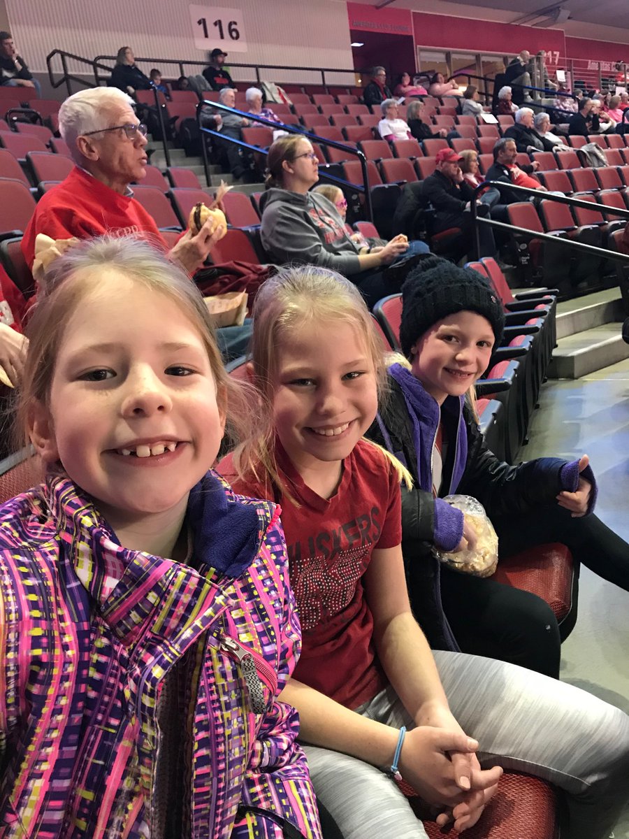 lkmoos's tweet image. Cheering for a Husker W!!
#Huskers