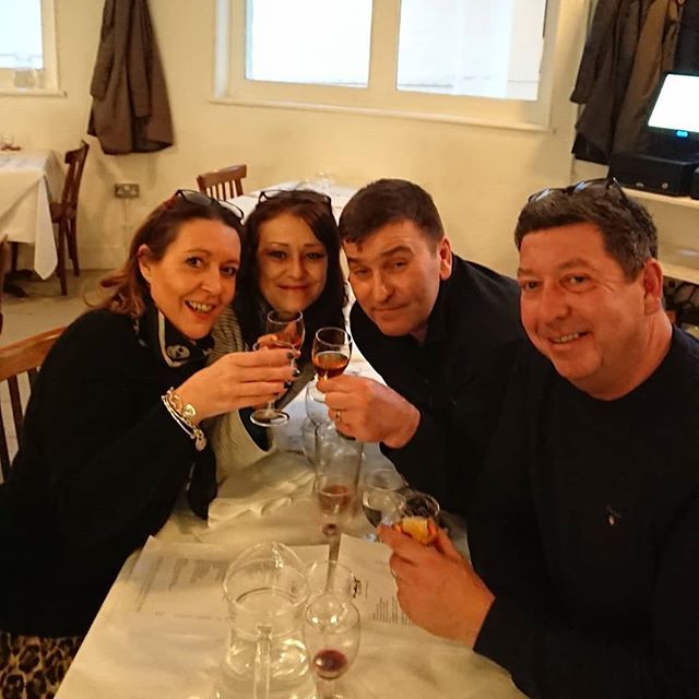 Best Sunday lunch we love St Johns thanks to everyone who served and cooked for us mwaaah Sue Rick Karen and Paul bit.ly/2IdRqgG