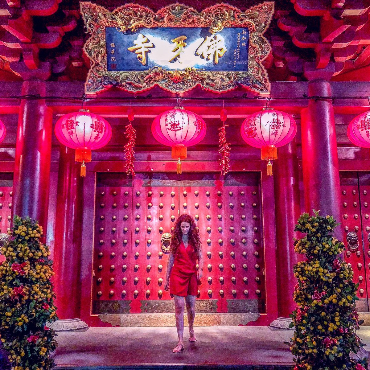 JdChiara's tweet photo. Happy Chinese New Year 🎊 🧧 🎊
大家新年快乐🎊 🥂🍾#ChineseNewYear #新年快乐 #singapore #Prosperity https://t.co/rqlnfUu7xV