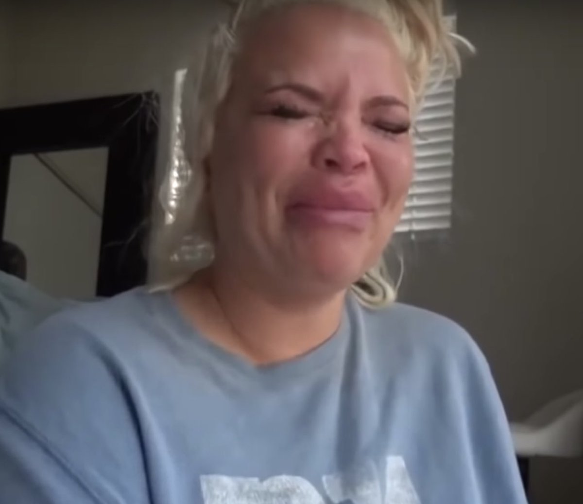brithesizzler's tweet photo. me when i dont get what i want https://t.co/aDmk4UtWET