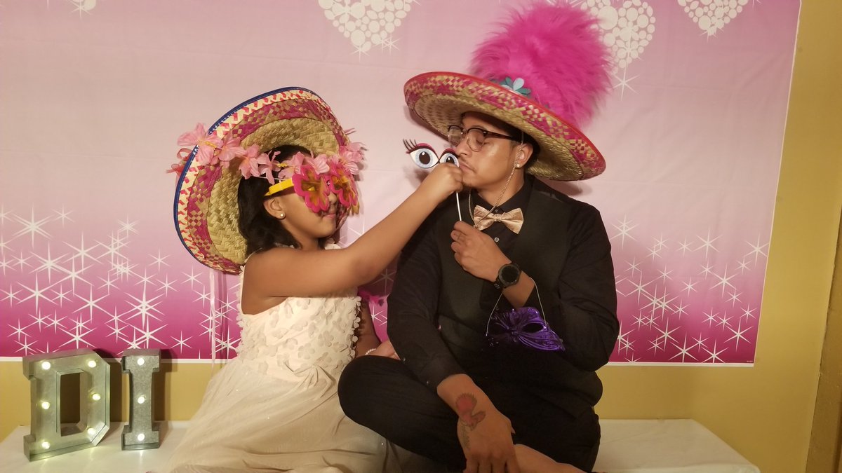 PvsRay's tweet image. #FatherDaughterDance19
#DIJS