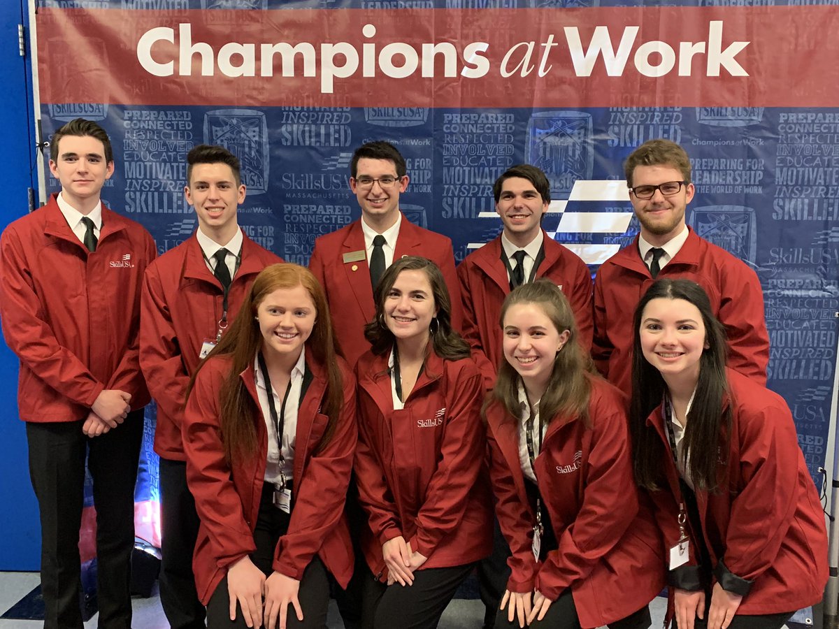 BVT Seniors had an amazing time at the SAIL Conference on Thursday during #SkillsUSAWeek! It was a valuable experience to learn how to network and enhance their resume writing skills. #JobReadyDayOne #CareerReadyStartsHere <a href="/maskillsusa/">SkillsUSA Massachusetts</a> <a href="/SkillsUSA/">SkillsUSA</a> <a href="/BVTHighSchool/">BVT</a>