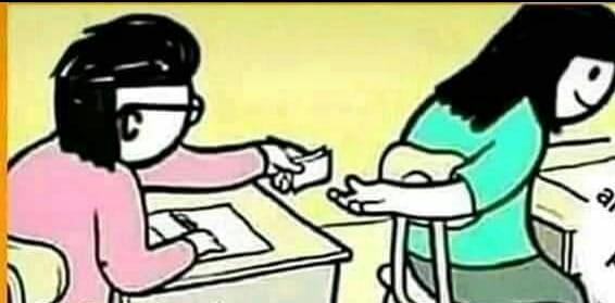 DeepakS65916598's tweet photo. She:Question No-5 Ka Answer बता दे यार..?
Me: ठुकरा के मेरा प्यार मेरा इंतकाम देखेगी..😃😃
##ExamCommingSoon
##ValentinesWeekHutiyapa https://t.co/c4SHRCHlLi https://t.co/DkbSkjZRUK