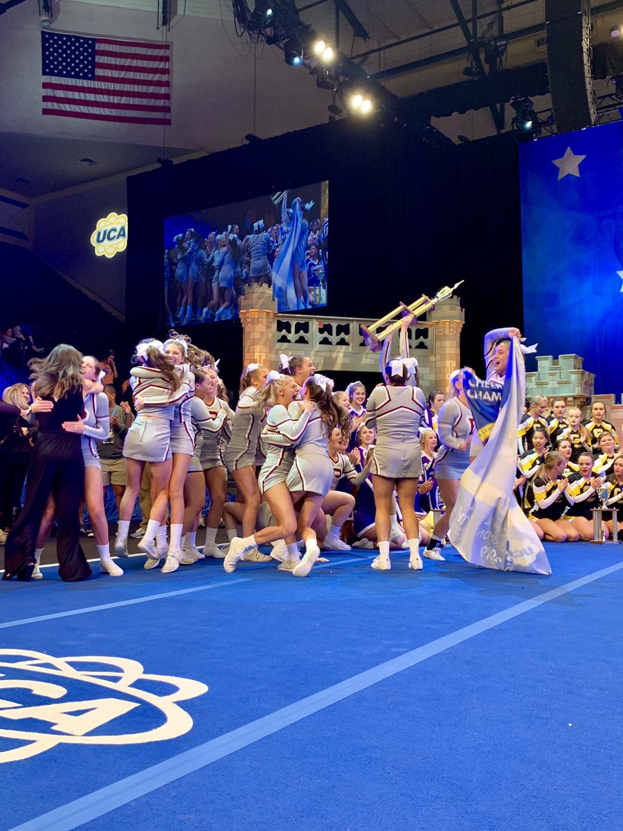 UCAupdates's tweet photo. Congratulations to Pulaski County, the 2019 Medium Varsity DII National Champions! #UCAnationals 👏🏼✨ https://t.co/0MKIFRgF2d