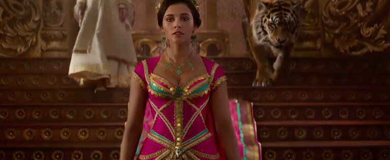 MPAs_Gallery's tweet photo. Aladdin (2019) | Special Look
Director: Guy Ritchie
Cinematographer: Alan Stewart
Supervising Digital Colorist: Michael Hatzer https://t.co/vRnMjWUlVi