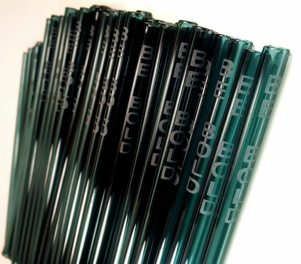 OGlassblowers's tweet photo. Glass drinking straws are hypoallergenic, eco-friendly, pretty, and they feel better on your lips than the alternatives. We will custom etch our straws with your company logo. https://t.co/X7kGBqFS5N