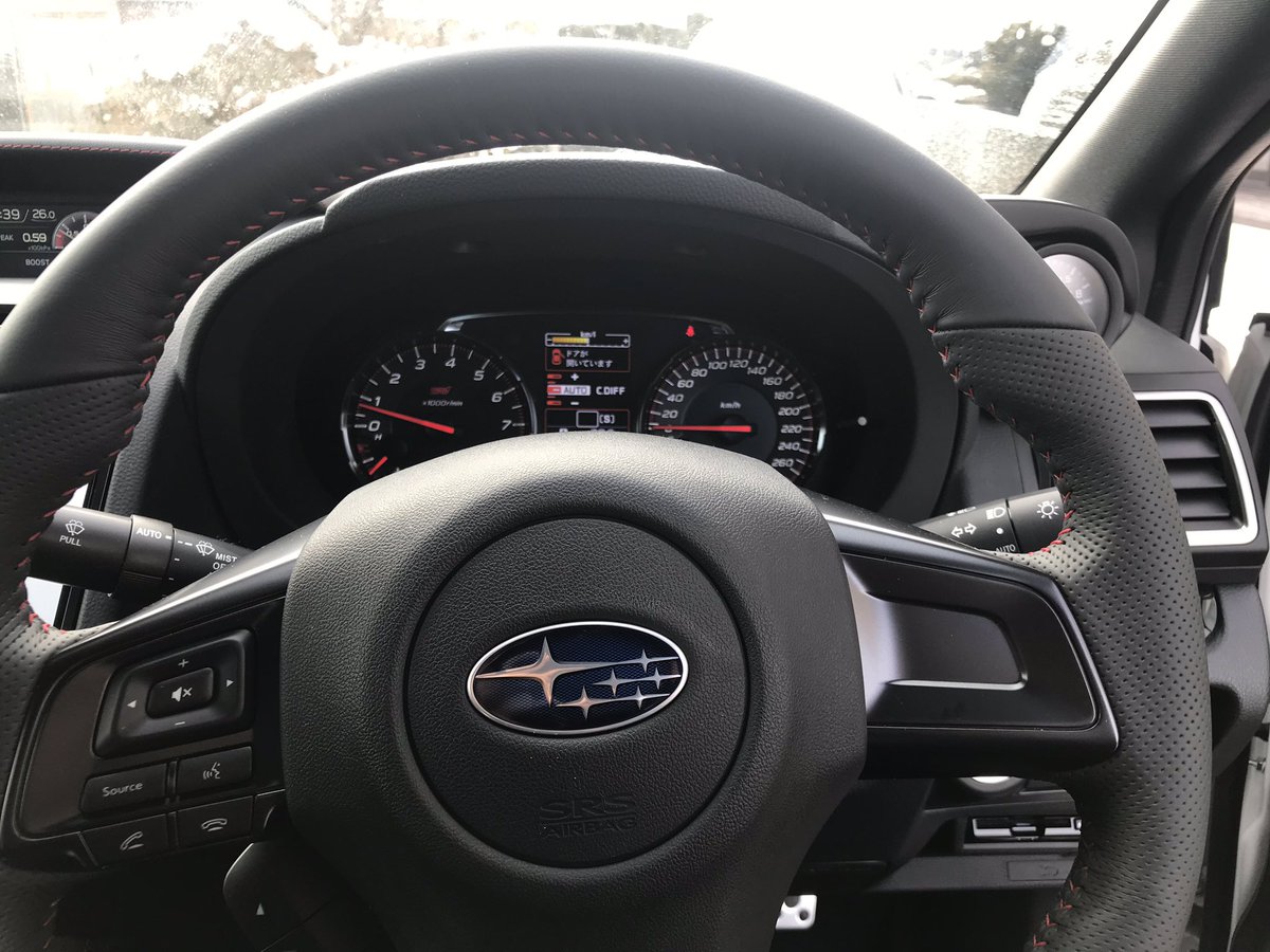 tomoyan1001's tweet photo. さっき見たら庭に生えてました

冗談はさておきWRX STI type RA-R納車致しました https://t.co/MGTpWgekt0