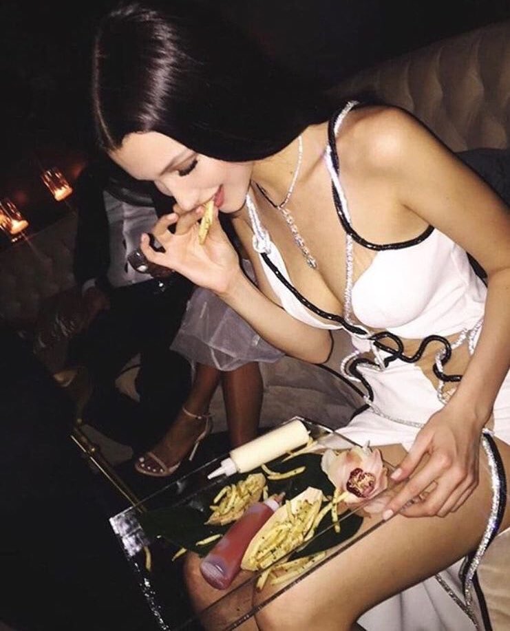 glossycode's tweet image. BIG MOOD.