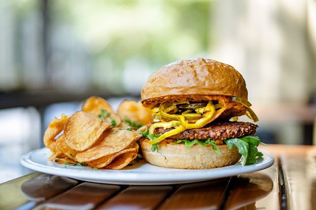 We are so excited to be participating in cool_cuisine Burger Battle Challenge!
.
For the month of March grab your friends, form a tasting team and stop by 17 eateries in Davis to try their plant based burger. Check the link in our bio for more information. We