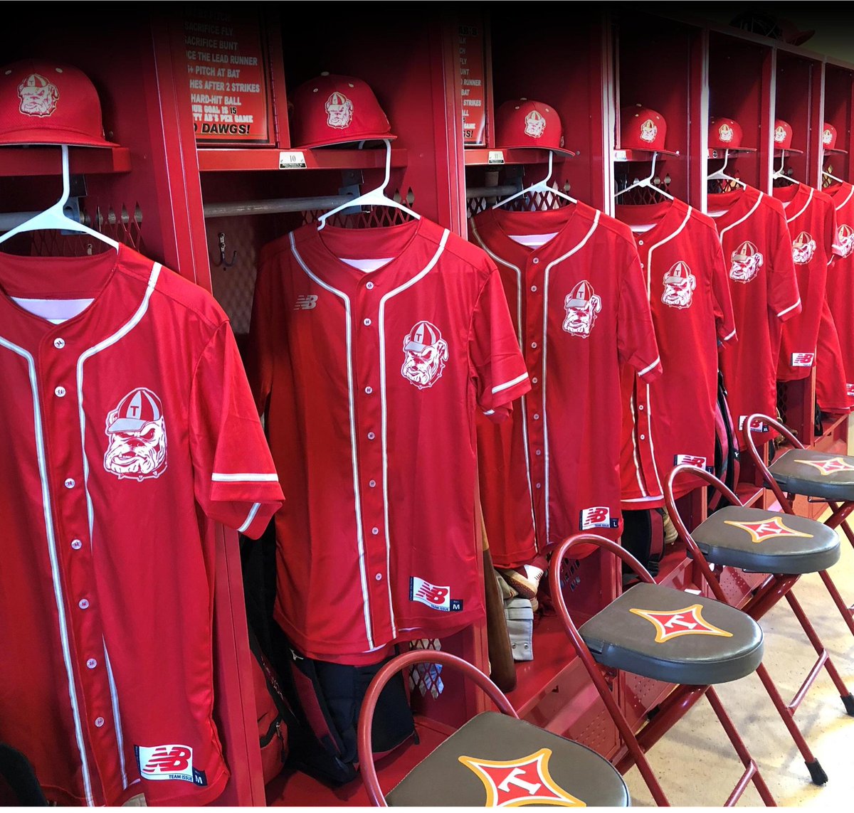 THSBulldogsBall's tweet photo. And the jerseys were hung by the lockers with care...
#TwasTheNightBeforeGameday
#BeALevi #BeALegend https://t.co/CY4D6y6iJK