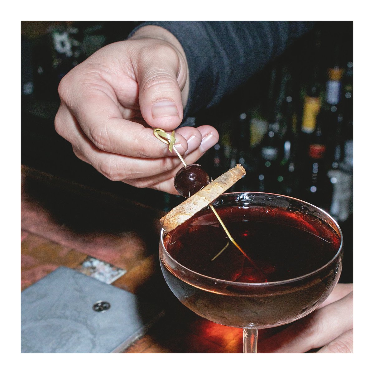 Keep us in mind for your Valentines Day plans next week 😉
 
We're kicking it off on Tuesday with a Valentines Day test kitchen and of course we'll have a few tricks up our sleeves for Thursday as well! Swing by to receive your flowers and chocolates a bit different this year 🌹