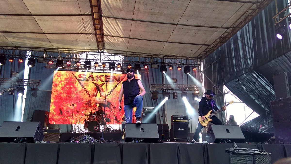 MerkenRockTCO's tweet photo. Saken en #merkenrock2019 se prepara Alto Voltaje https://t.co/kx7XZn3igu