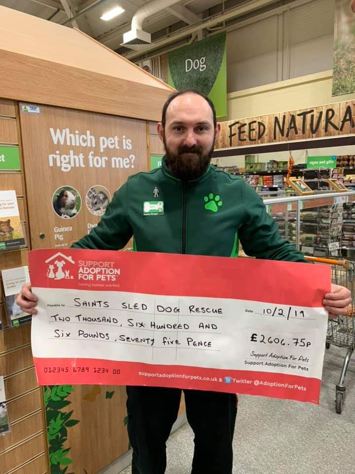 JohnstoneRowena's tweet image. @SaintsSledDogs @PetsatHome  Sorry i missed the opportunity to thank the Drumchapel staff today for their help and support again this xmas. A fabulous amount raised £2606.75  just wow. X