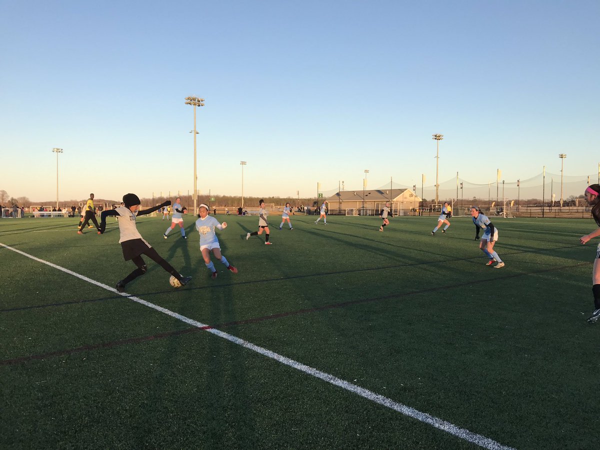 MDStateODP's tweet photo. ... and Sunday’s are for the girls! 💪🏻

#MDStateODP #februaryfriendlies #itswaytoocold https://t.co/ko3dLFr8GI
